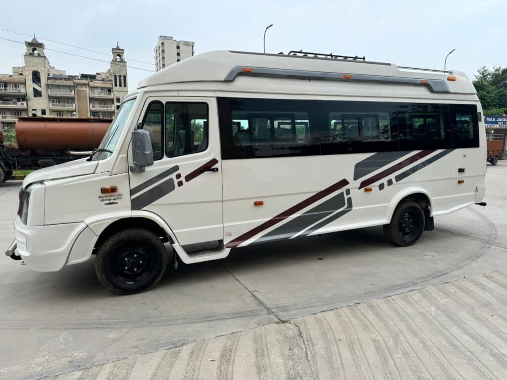 Tempo Traveller (12–26 Seater)